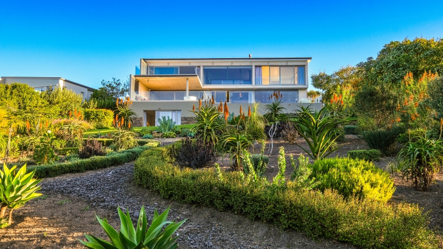 4 Bedroom Property for Sale in Oubaai Western Cape